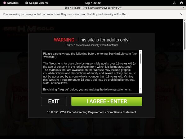 [Image: See-Him-Solo-With-Zombaio.jpg]